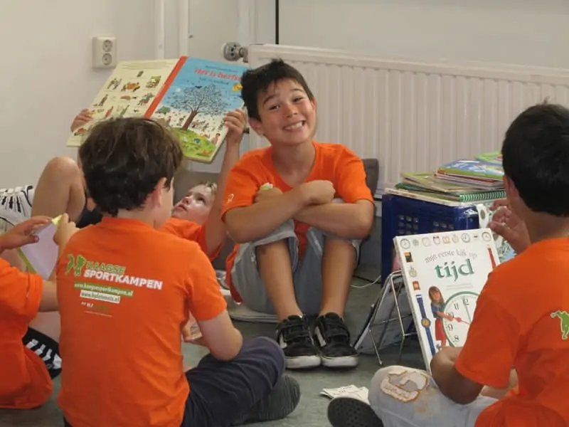 Dutch lessons during the Sports camps in the The Hague